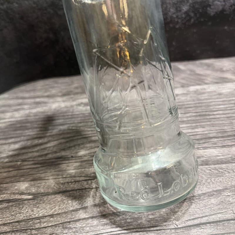 Vintage Red Lobster Lighthouse Embossed Drinking Glass with Sailing Ship Logo - Thumbnail 4