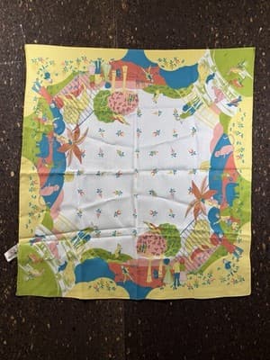 Vintage Scarf Head-wrap Made In Italy 21 X 23” Square Zoo Scene Families Lion