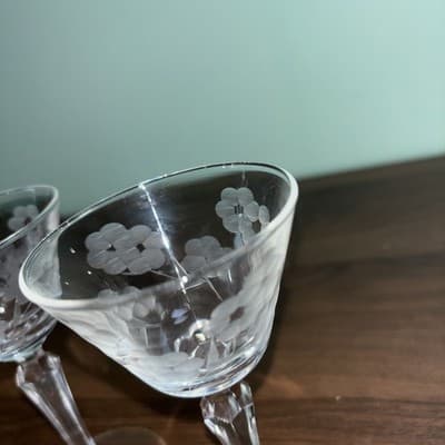 Vintage Corsage Etched Crystal Cordial Stemmed 5.75” Cocktail Glasses Set of 2 - Thumbnail 7