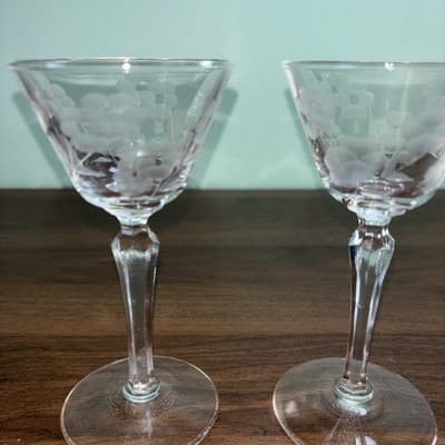 Vintage Corsage Etched Crystal Cordial Stemmed 5.75” Cocktail Glasses Set of 2 - Thumbnail 4