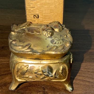 Art Nouveau Small 2.25” Casket Jewelry Ring Box Antique Flowers Gold - Thumbnail 13