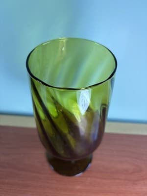 Vintage Empoli Italian Art Glass Stem Vase Olive Green 8.5” H Optic Swirl Tall - Thumbnail 5