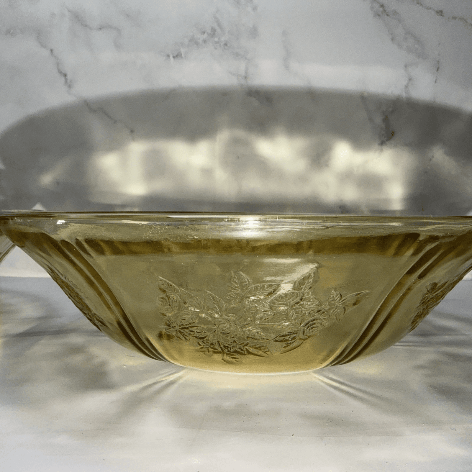 DEPRESSION GLASS FEDERAL Yellow/Amber Sharon Cabbage Rose Severing Bowl Set Of 2 - Thumbnail 8