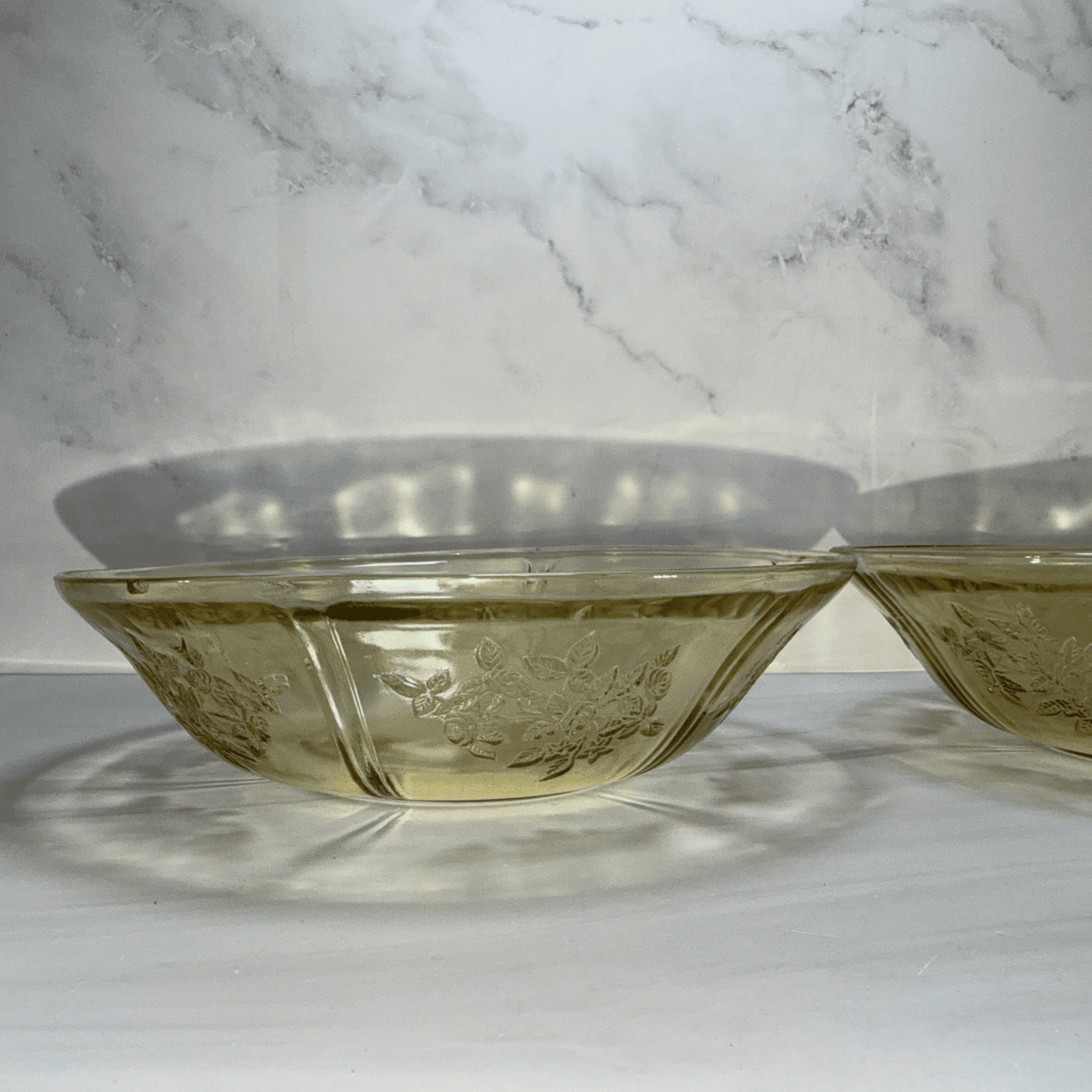 DEPRESSION GLASS FEDERAL Yellow/Amber Sharon Cabbage Rose Severing Bowl Set Of 2 - Thumbnail 7