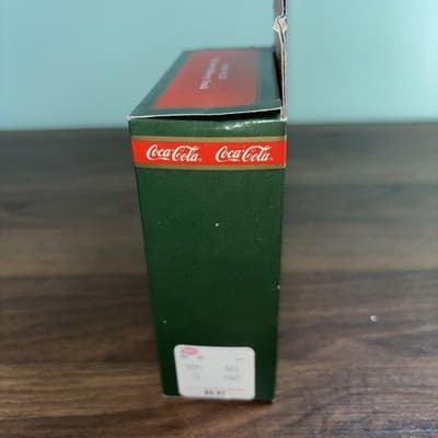 Coca Cola Delivery Truck Town Square Collection 1994 WJ Davis Item 64328 Coke - Thumbnail 3