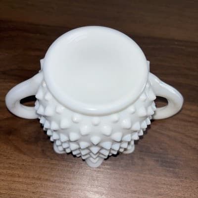 Fenton Hobnail Milk Glass Crimped Star Shape Creamer & Sugar Bowl Mid Century - Thumbnail 8