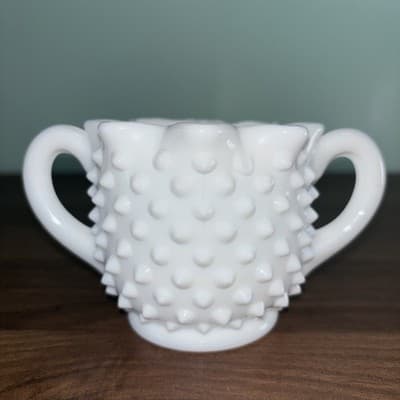 Fenton Hobnail Milk Glass Crimped Star Shape Creamer & Sugar Bowl Mid Century - Thumbnail 3