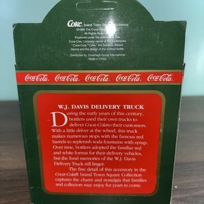 Coca Cola Delivery Truck Town Square Collection 1994 WJ Davis Item 64328 Coke - Thumbnail 4