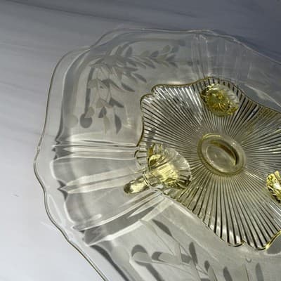 Vintage 3 Footed Etched Lancaster Yellow Depression Glass Shallow Bowl 10” In - Thumbnail 10