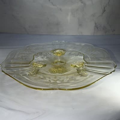 Vintage 3 Footed Etched Lancaster Yellow Depression Glass Shallow Bowl 10” In - Thumbnail 9