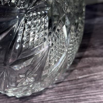 Clear Glass Serving Bowl Diamond Point Fans & Stars 12” Sawtooth Edge - Thumbnail 12