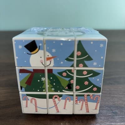 Christmas Santa Cube & Rubik's Vintage Fun World Puzzle Toy 3 x 3 - Thumbnail 3