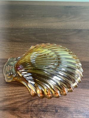 Vintage Iridescent Marigold Carnival Glass Clam Scallop Shell Shaped Dish Fruit - Thumbnail 6