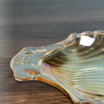 Vintage Iridescent Marigold Carnival Glass Clam Scallop Shell Shaped Dish Fruit - Thumbnail 3