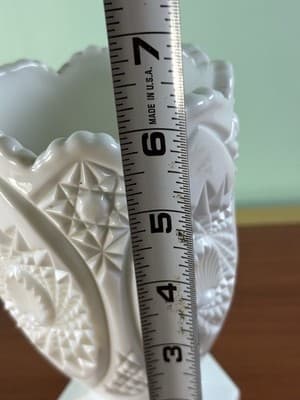VTG Franciscan Homestead Hobstar Star Shell white milk glass Celery Vase - Thumbnail 10