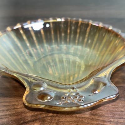 Vintage Iridescent Marigold Carnival Glass Clam Scallop Shell Shaped Dish Fruit - Thumbnail 5