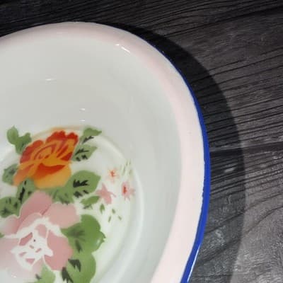 Vintage Butterfly Brand Enamelware Rinse Bowl Floral Designs Blue Pink Orange - Thumbnail 5