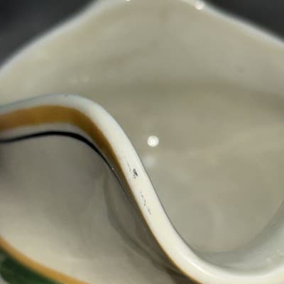 Baker & Co. "Old English" Hand Painted 1920’s Gravy Boat With Attached Tray - Thumbnail 8