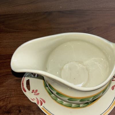 Baker & Co. "Old English" Hand Painted 1920’s Gravy Boat With Attached Tray - Thumbnail 4