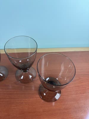Mikasa Iced Tea Gray Glasses Water Goblets Set of 4 Ridgefield Smoke Goblet - Thumbnail 4