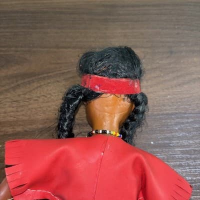 American Indian Girl Doll 12” Made in Hong Kong Red Dress Faux Leather VTG Bea - Thumbnail 7