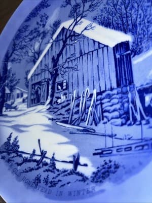 Currier & Ives Collector's Plate " The Old Homestead in Winter" 8" Wide - Thumbnail 7