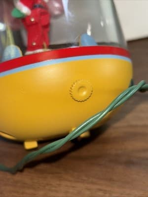 Swinging Santa With Blinking Lights & Motion Hallmark Christmas Ornament Display - Thumbnail 6