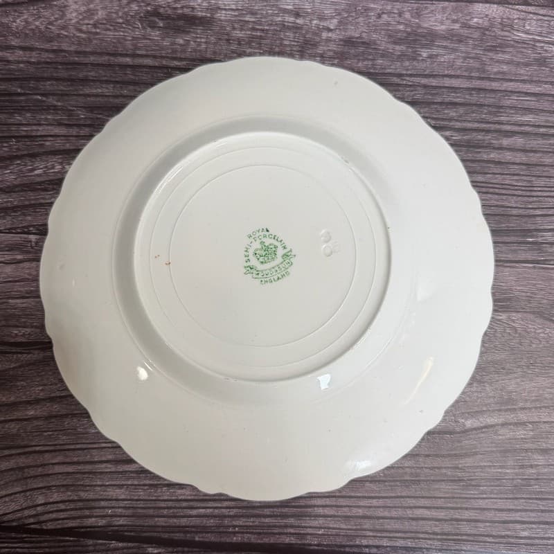Wood & Son England Royal Semi-Porcelain Pink Rose 9" Scalloped Dinner Plate - Thumbnail 6