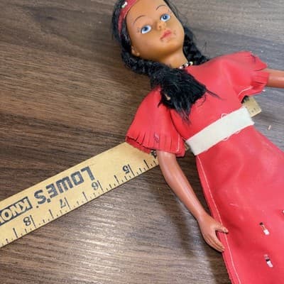American Indian Girl Doll 12” Made in Hong Kong Red Dress Faux Leather VTG Bea - Thumbnail 13