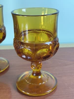 (4) Amber Indiana Glass Thumbprint Kings Crown Goblets Cordial Glass 4 1/4” VT - Thumbnail 5