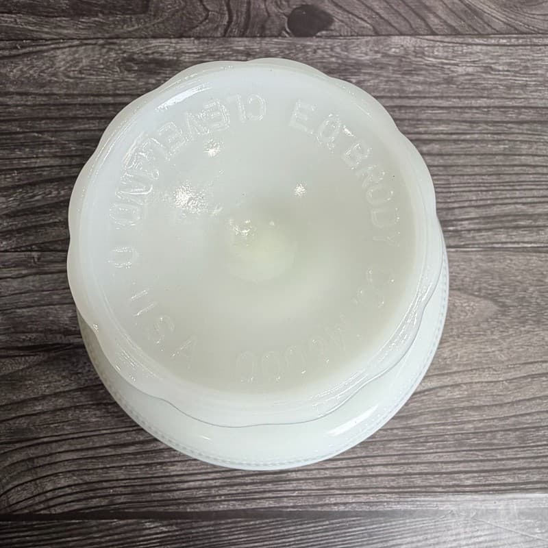 Vintage E.O. Brody Co. G-110 White Milk Glass Pedestal Bowl Compote - Thumbnail 12