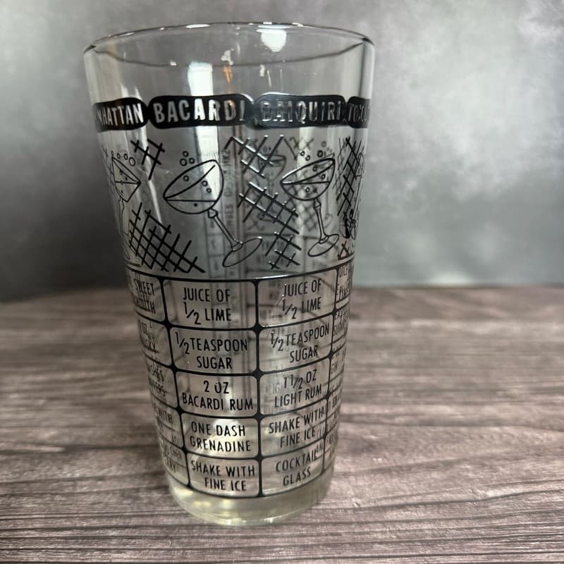 Vintage Mid-Century Federal Glass Cocktail Recipe Mixing Glass Black Graphics - Thumbnail 4