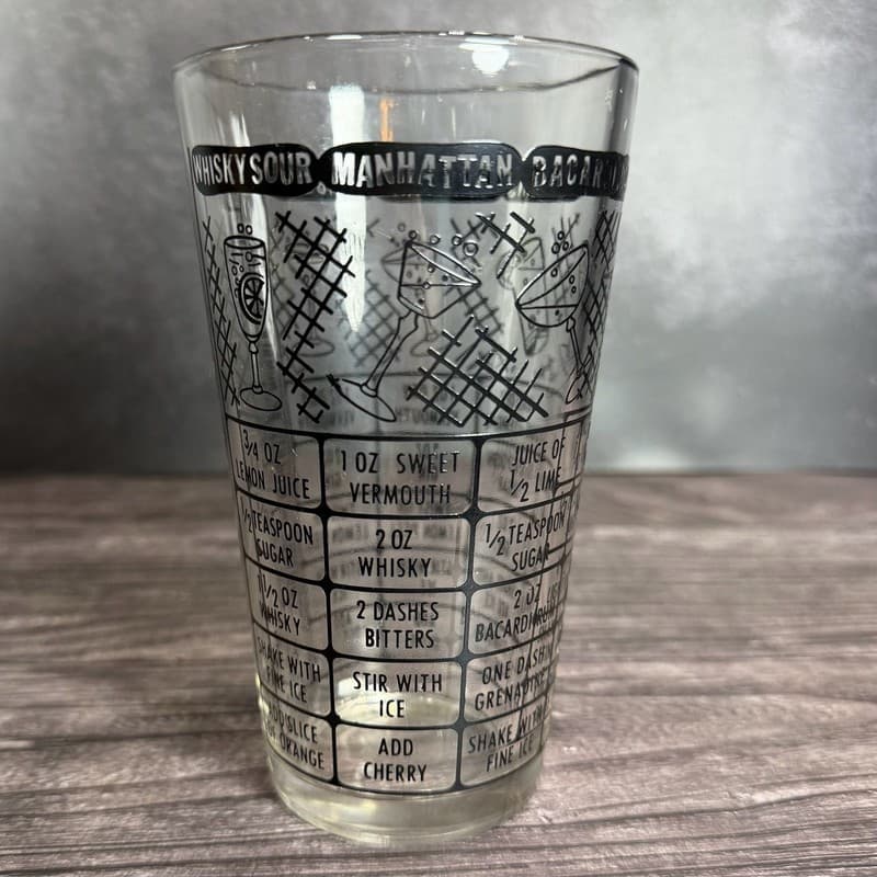 Vintage Mid-Century Federal Glass Cocktail Recipe Mixing Glass Black Graphics - Thumbnail 3