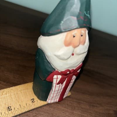 Eddie Walker Carved Wood Rustic Green Santa Claus Holding Present Folk Art 4.5�� - Thumbnail 9