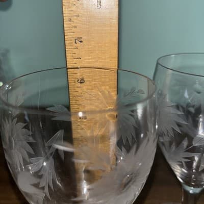 4 Vintage Cut Glass Wine Or Water Glasses Etched Flowers and Leaves 6.25” Tall - Thumbnail 12