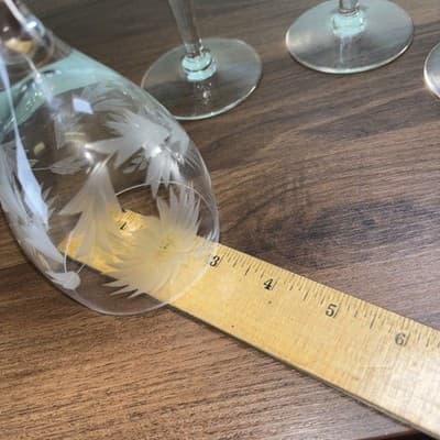 4 Vintage Cut Glass Wine Or Water Glasses Etched Flowers and Leaves 6.25” Tall - Thumbnail 11