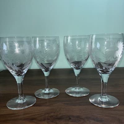 4 Vintage Cut Glass Wine Or Water Glasses Etched Flowers and Leaves 6.25” Tall - Thumbnail 2