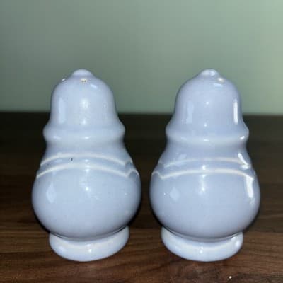 Vintage Pfaltzgraff USA “Bouquet Gazebo” Blue Salt & Pepper Shakers - Thumbnail 6