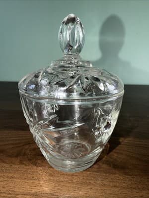 Vintage Anchor Hocking Clear Prescut Glass Star of David Sugar Bowl w/ Lid - Thumbnail 4