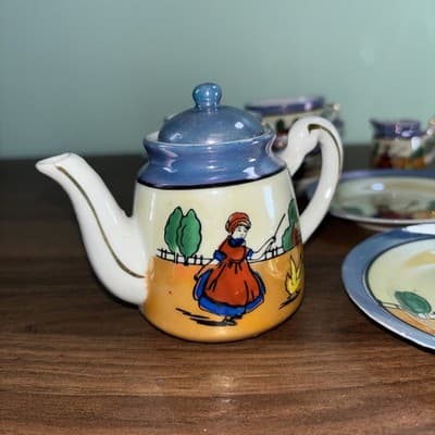 Vintage Japanese Lusterware Miniature Porcelain Tea Set Collectible 15 Pcs - Thumbnail 3
