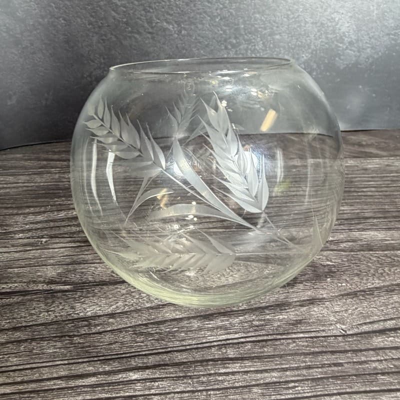 Vintage Hand-Engraved Wheat Grain Etched Crystal Rose Bowl Vase Rose Bowl - Thumbnail 4