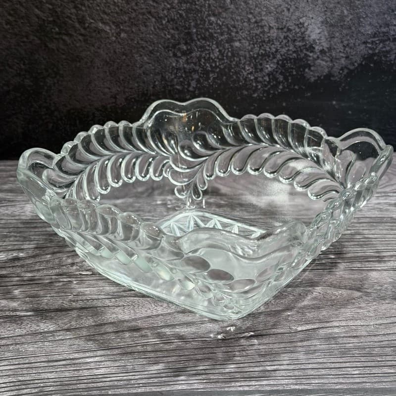 Antique Adams and Company Plume Pattern EAPG Square Master Berry Bowl UV Reactiv - Thumbnail 2