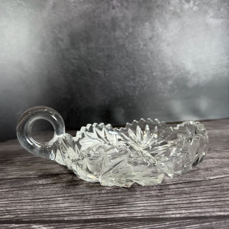 AMERICAN BRILLIANT PERIOD (ABP) CUT GLASS "NAPPY" DISH, STARBURST & FANS - Thumbnail 4