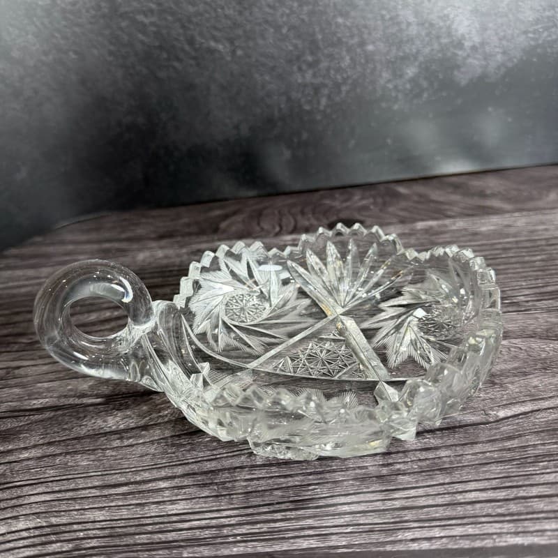 AMERICAN BRILLIANT PERIOD (ABP) CUT GLASS "NAPPY" DISH, STARBURST & FANS - Thumbnail 5
