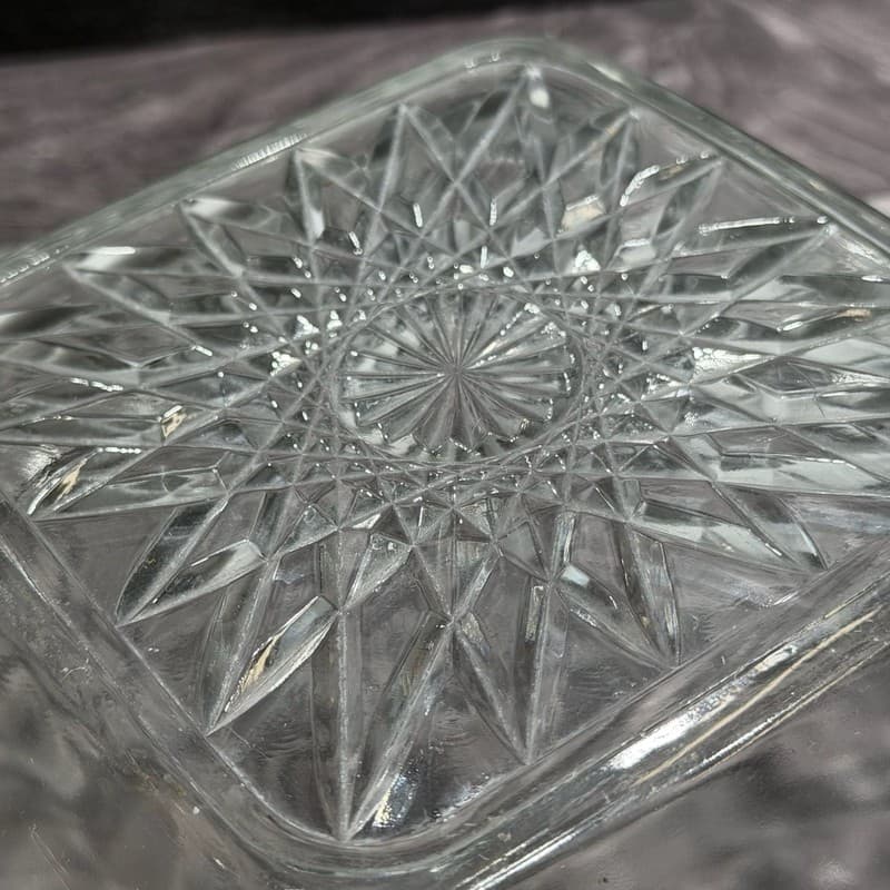 Antique Adams and Company Plume Pattern EAPG Square Master Berry Bowl UV Reactiv - Thumbnail 10