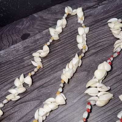 Vintage Two Strand Polynesian Sea Shell Necklace - Thumbnail 5