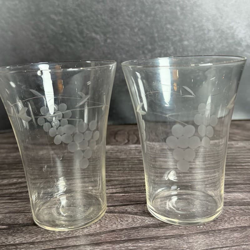 Set of 2 Vintage Tiffin-Franciscan Etched Grape Juice Glasses Glass Glow - Thumbnail 9