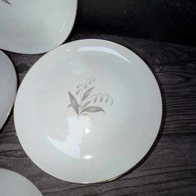 Kayson's "Golden Rhapsody" 10 1/4 Inch (Large) Dinner Plate-Set of 4 - Thumbnail 8