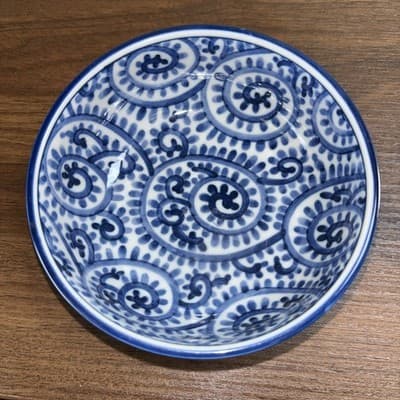 Small Vintage Chinese Porcelain Footed Blue & White Rice Bowl Trinket Dish - Thumbnail 2