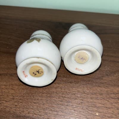 Vtg Pompadour Rose - Japan - Salt & Pepper Shaker White Gold And Pink - Thumbnail 7